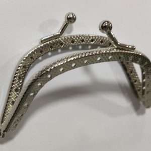 Broche Metálico Pequeño